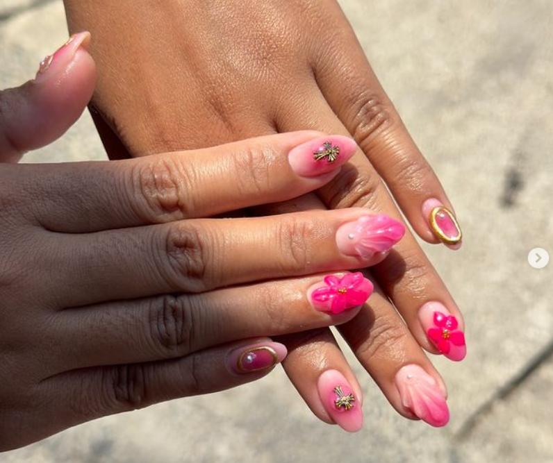 The Moon Basic Manicure w/ Polish 